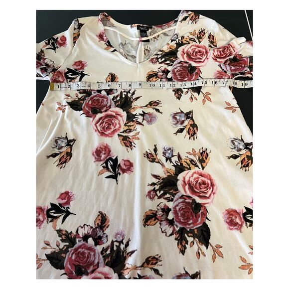 Rue 21 Cream Floral Dress Pink Roses Cut out neckline  Buttery Soft Large - Picture 5 of 7